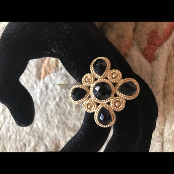 NWT adjustable glass ring - Picture 3 of 6